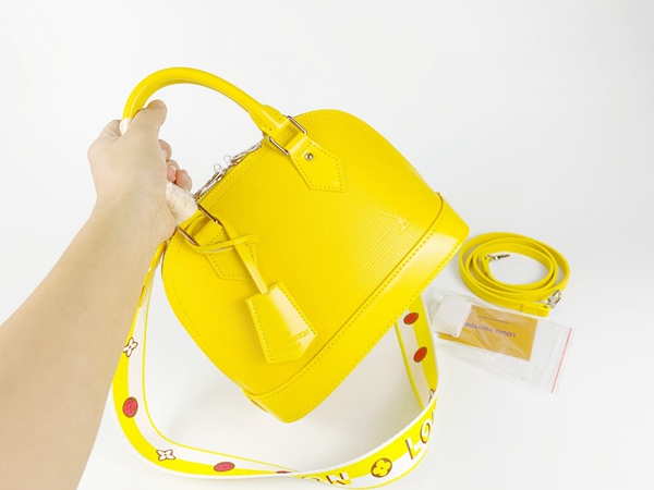 ルイヴィトンバッグ正面デザイン